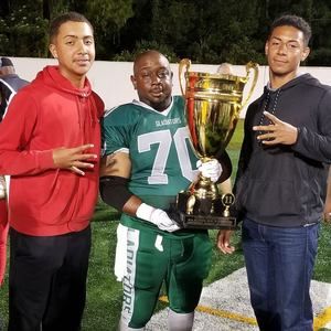 Meet your Posher, Simon